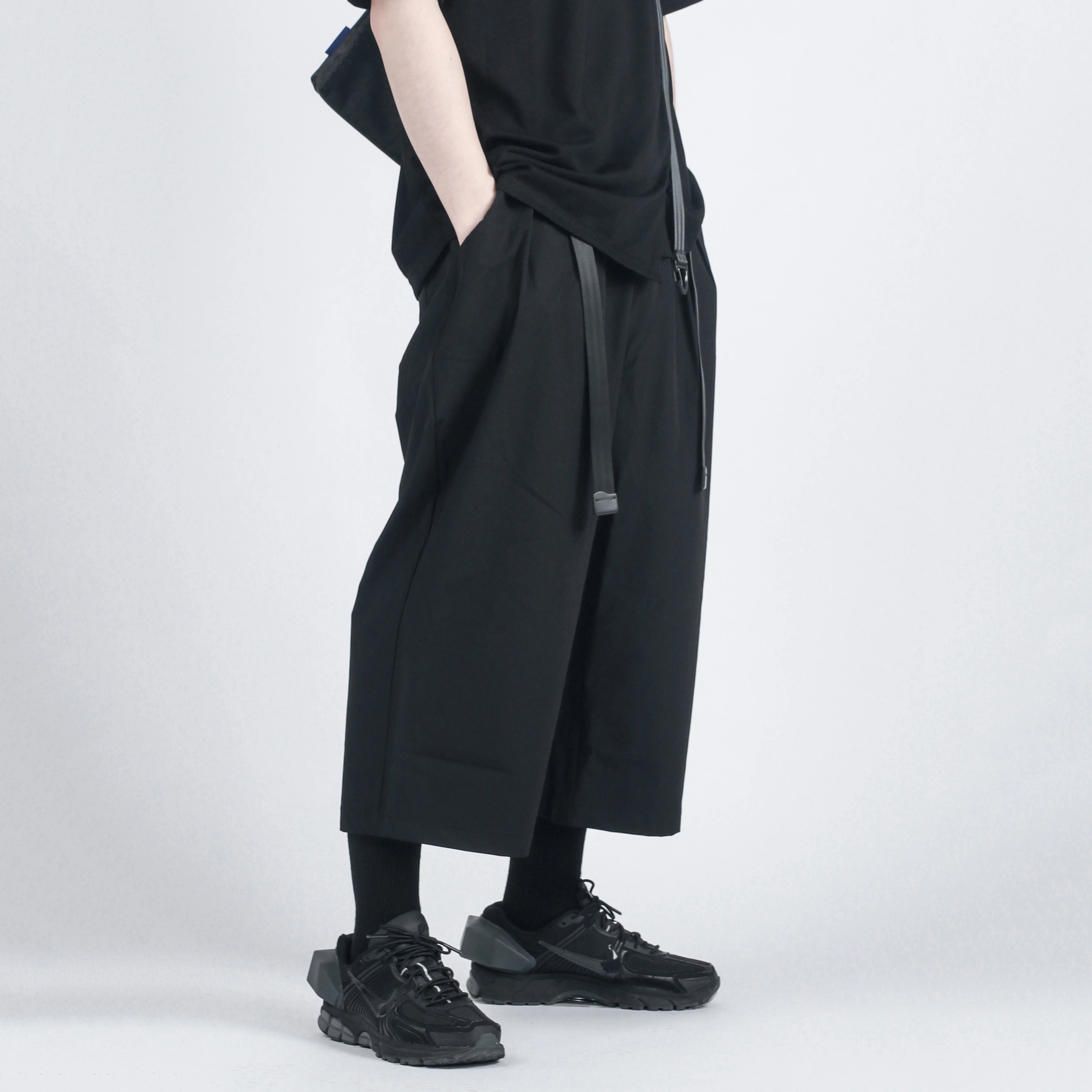 SILENSTORM 21AW Loose Three-Dimensional Cut Samurai Trousers National Tactical Trousers Straight Wide Leg Cropped Pants Men