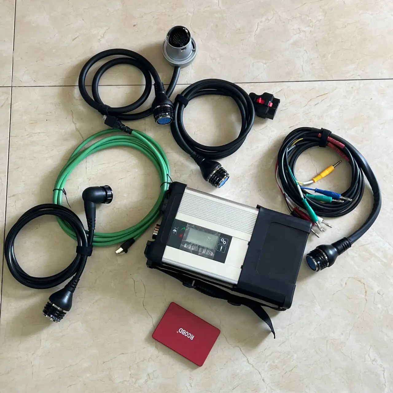 

Автомобильный диагностический инструмент MB star c5 obd2 с программным обеспечением 2025.03, супер SSD 512 ГБ может работать с большинством ноутбуков, гарантия 2 года