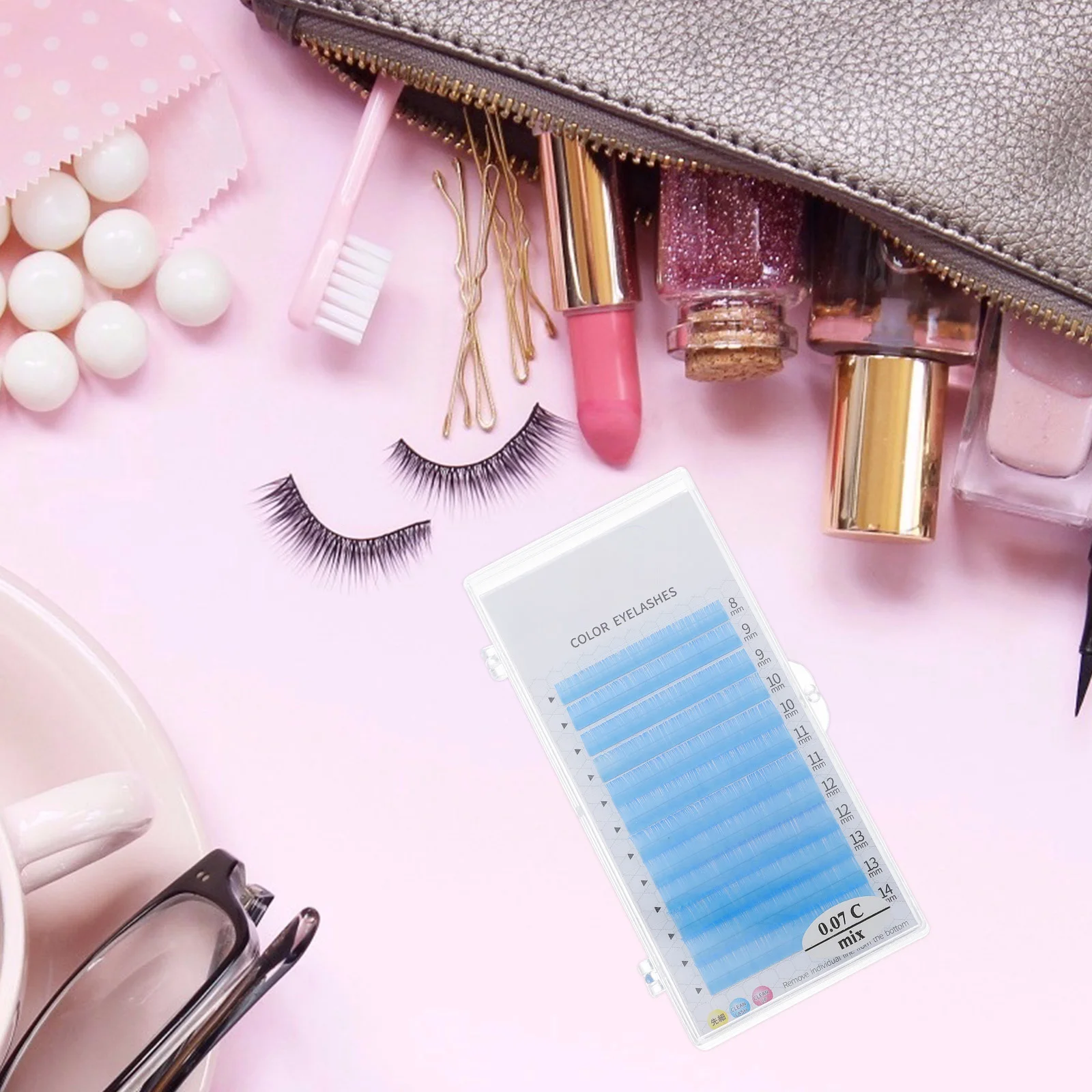 

Fluorescent Faux Eyelashes Hand-Crafted Fashion Eyelash Extensions for Cosplay Party Realistic Lightweight Comfortable