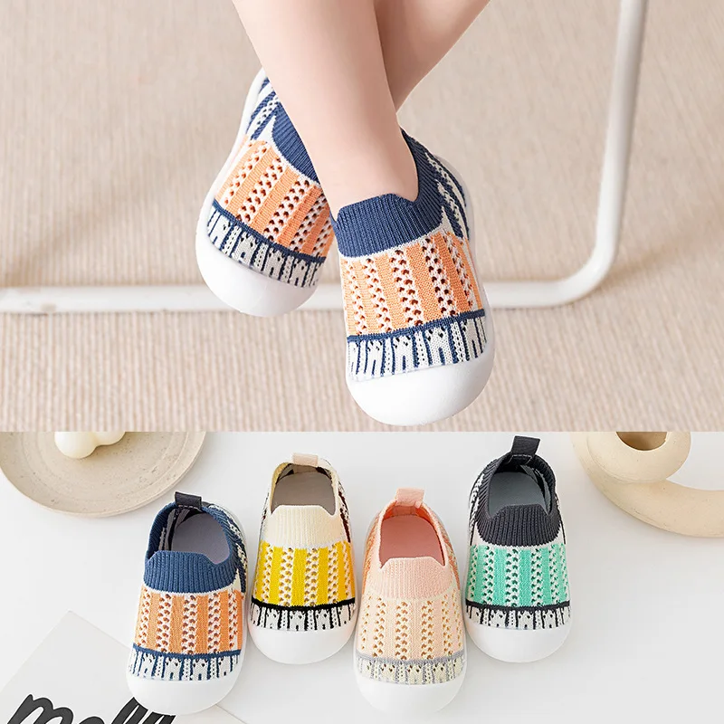 Baby Walking Shoes Soft Soles Non-slip Indoor Walking Newborn Boys and Girls Spring and Autumn Fashion Simple Anti-drop Shoes