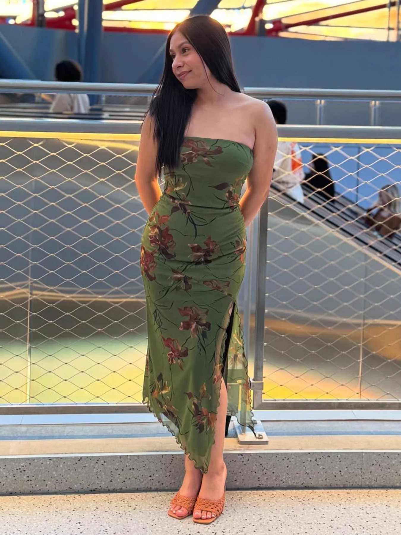 Vestido ajustado de fiesta de noche para mujer, temperamento Fairycore Cottagecore entrecruzado, manga abombada, dobladillo de burbuja, cintas, patrón de fresa