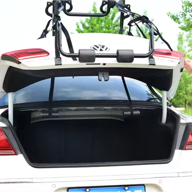 Hatch Huggers für Fahrradträger im Kofferraum, integrierte Befestigungselemente, Fahrradrahmen-Zubehör, Gurte für sichere Aufbewahrung und Transport – Detail 2