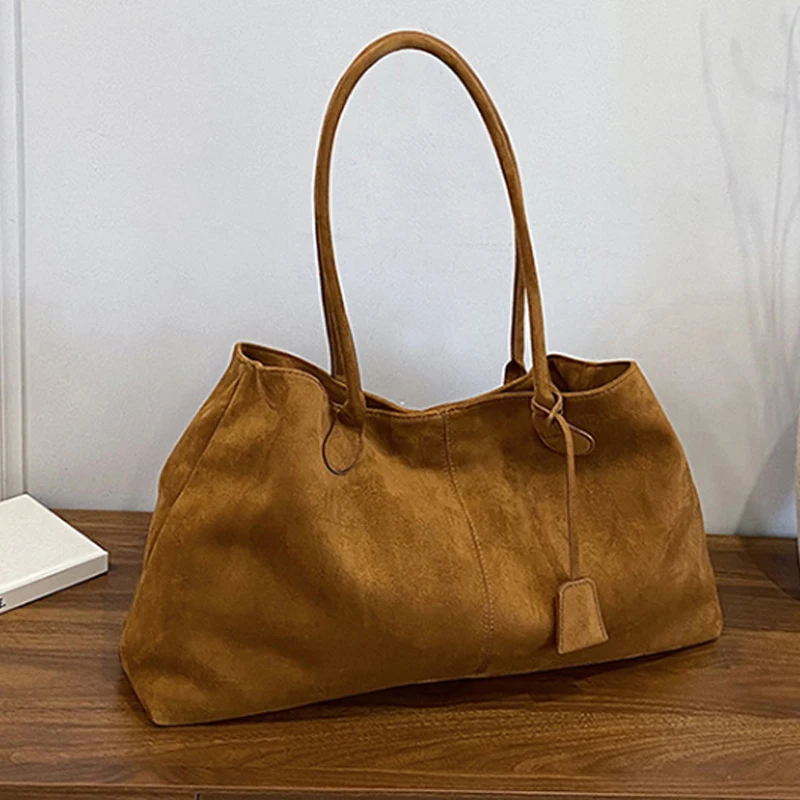 

Vintage Large Capacity Handbag 2025 New Versatile Suede Women's Bag High-Quality Shoulder Bag Commuting Tote Bag