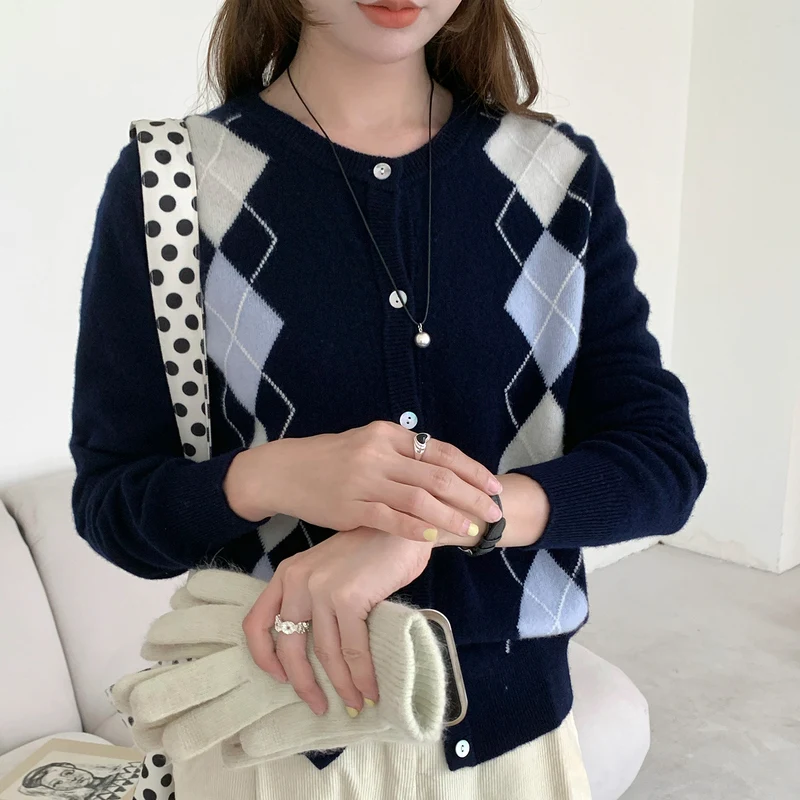 Thumbnail 2 - #41 Trending Womens Cropped Knit Sweaters Right Now