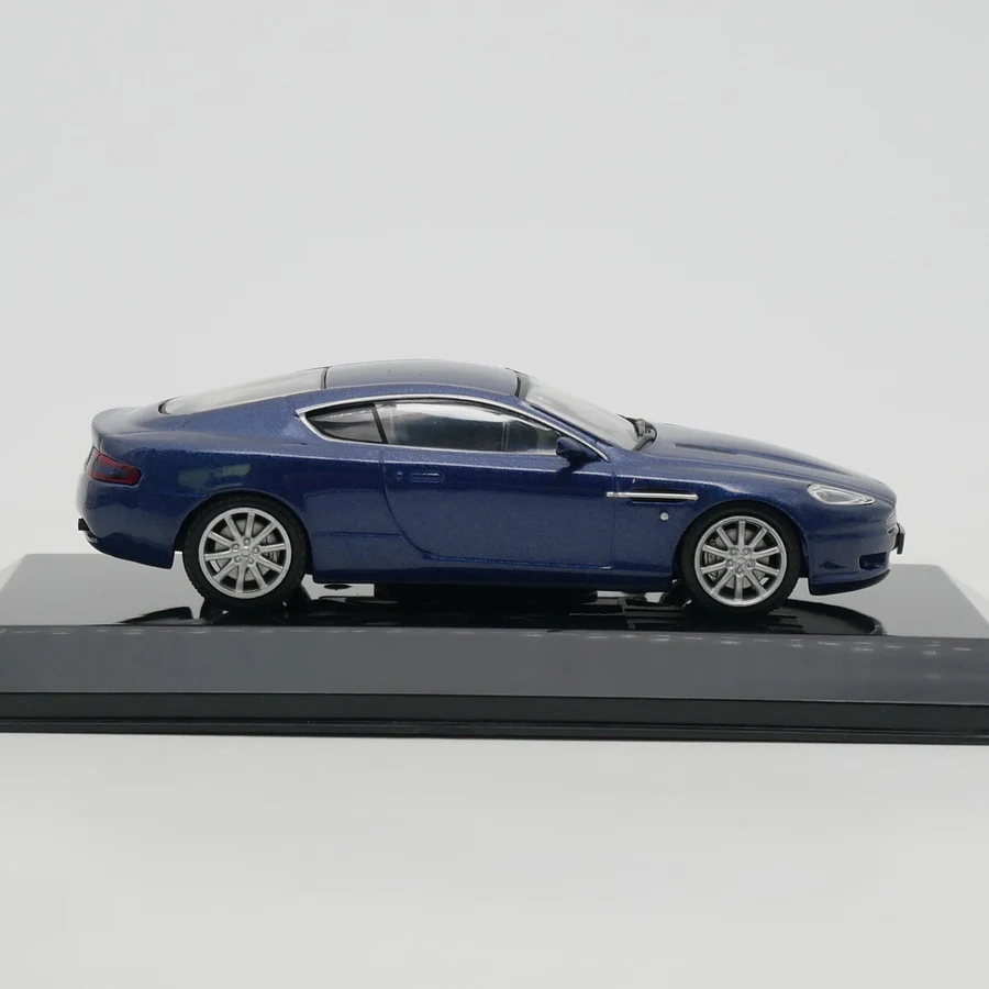 Ixo 1:43 Aston Martin DB9 2004 Diecast Car Model Collect Metal Toy Vehicle