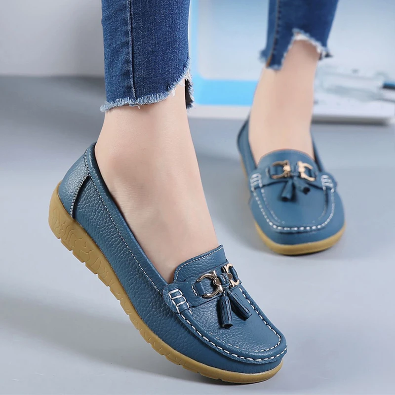 2022 Women Shoes Spring Autumn Cow Leather Flats Women Footwear Slip On Loafers Mother Moccasins Shoes Female Large Size 35-43