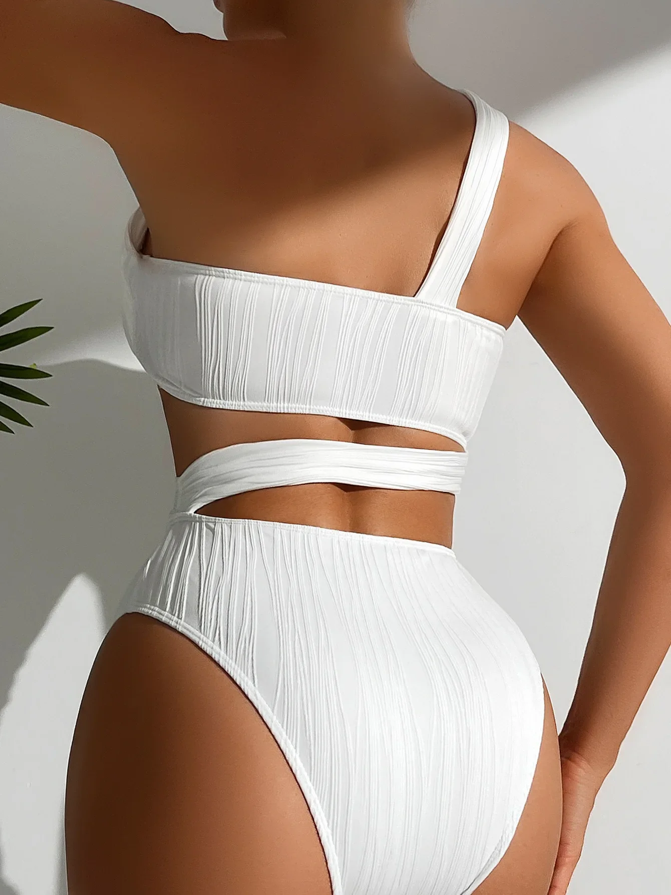 Sexy um ombro conjuntos de biquinis 2025 feminino branco oco para fora push up cintura alta maiô verão duas peças