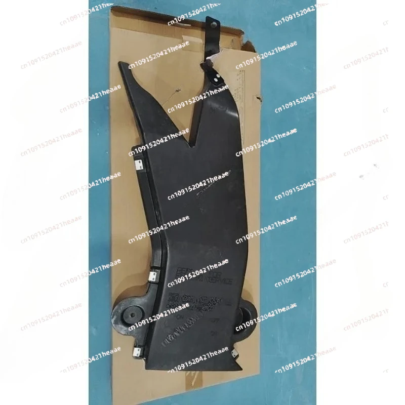 Suitable for engine lower vent D B5Z9910494A