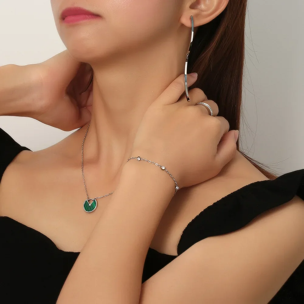 New Shinny White Zircon Charm Bracelet Women Luxury Stainless Steel Metal Bracelets Jewelry Wedding Party Gift
