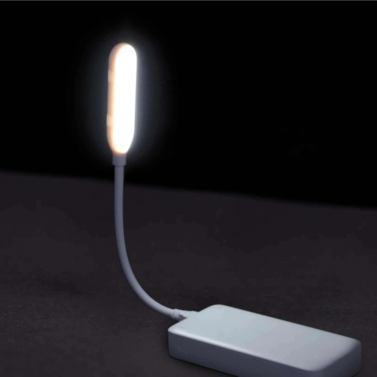 

USB Night Light Bedside Lamp Reading Lights Gooseneck Table Lamps Small Desk at Flexible