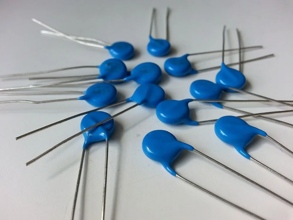 US Stock 20pcs 14D680K Varistor Resistor 68V UL