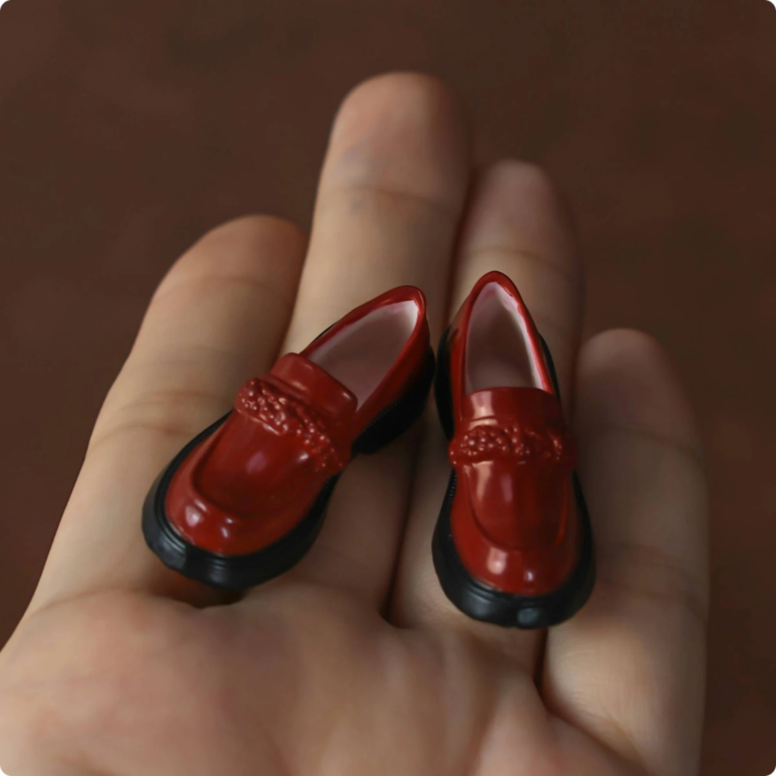

Doll Loafer Molded Slip-on Doll Shoe Rounded Toe Loafer ABS and PVC Dollhouse Shoes Decorative Strap for OB22 Dolls