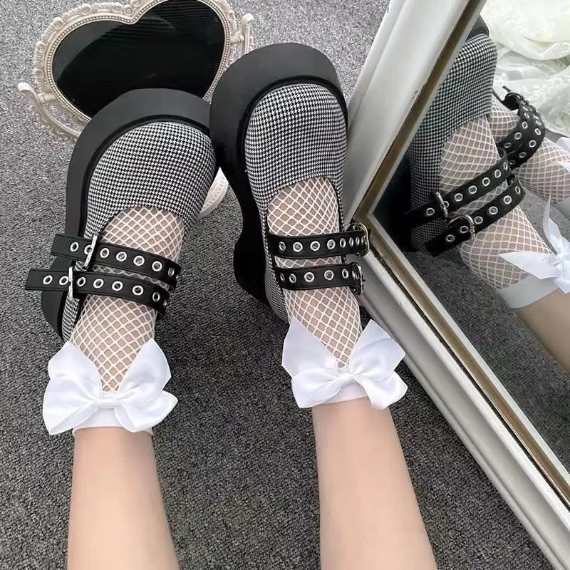 Women Fishing Net Socks Sexy Black Fishnet Short Sock Young Girl's Tight fitting Stockings Girls Big Mesh Cute Bow Nylon Tights