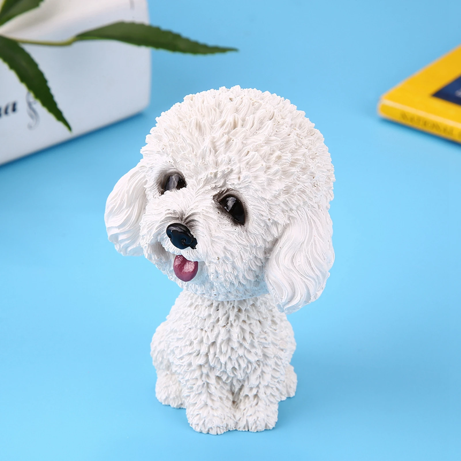 Simulation Shaking Head White Dog Decoration Bobble Head Toy Car Interior Dashboard Ornaments