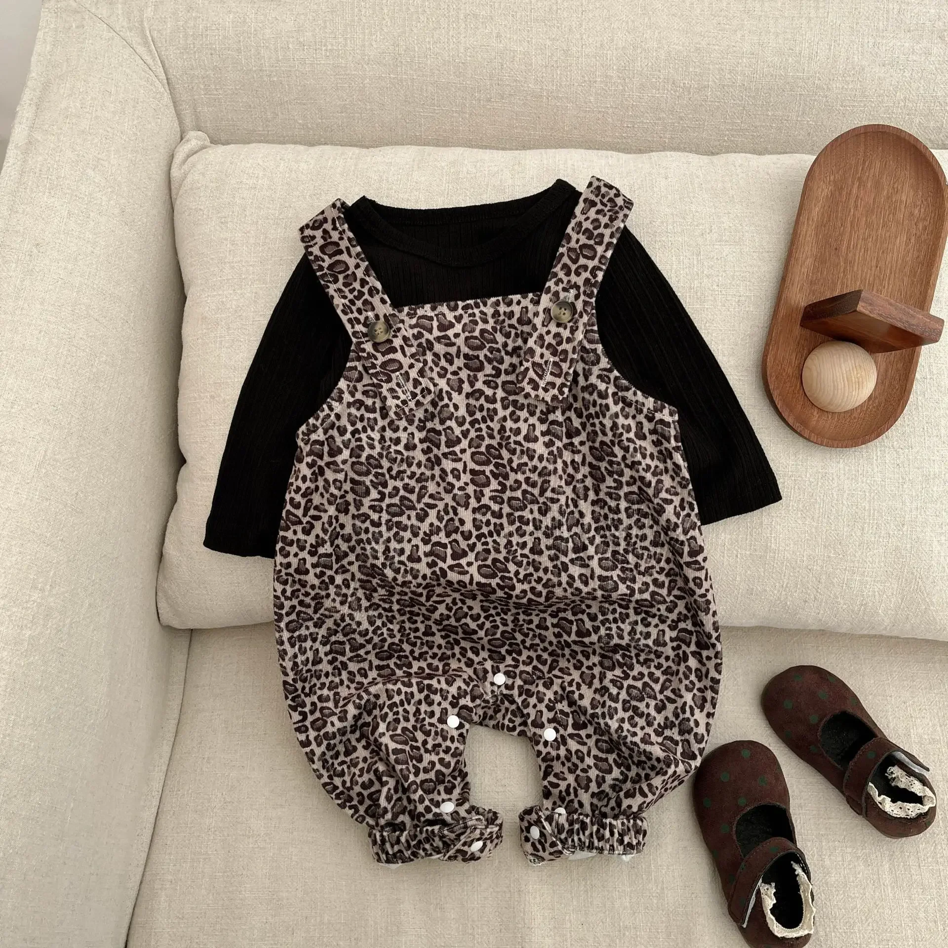 

Baby Clothing Korean Style Girls Cute Leopard Print Overalls 2025 Spring New Girls Loose Suspender Trousers Fashion Casual Pants