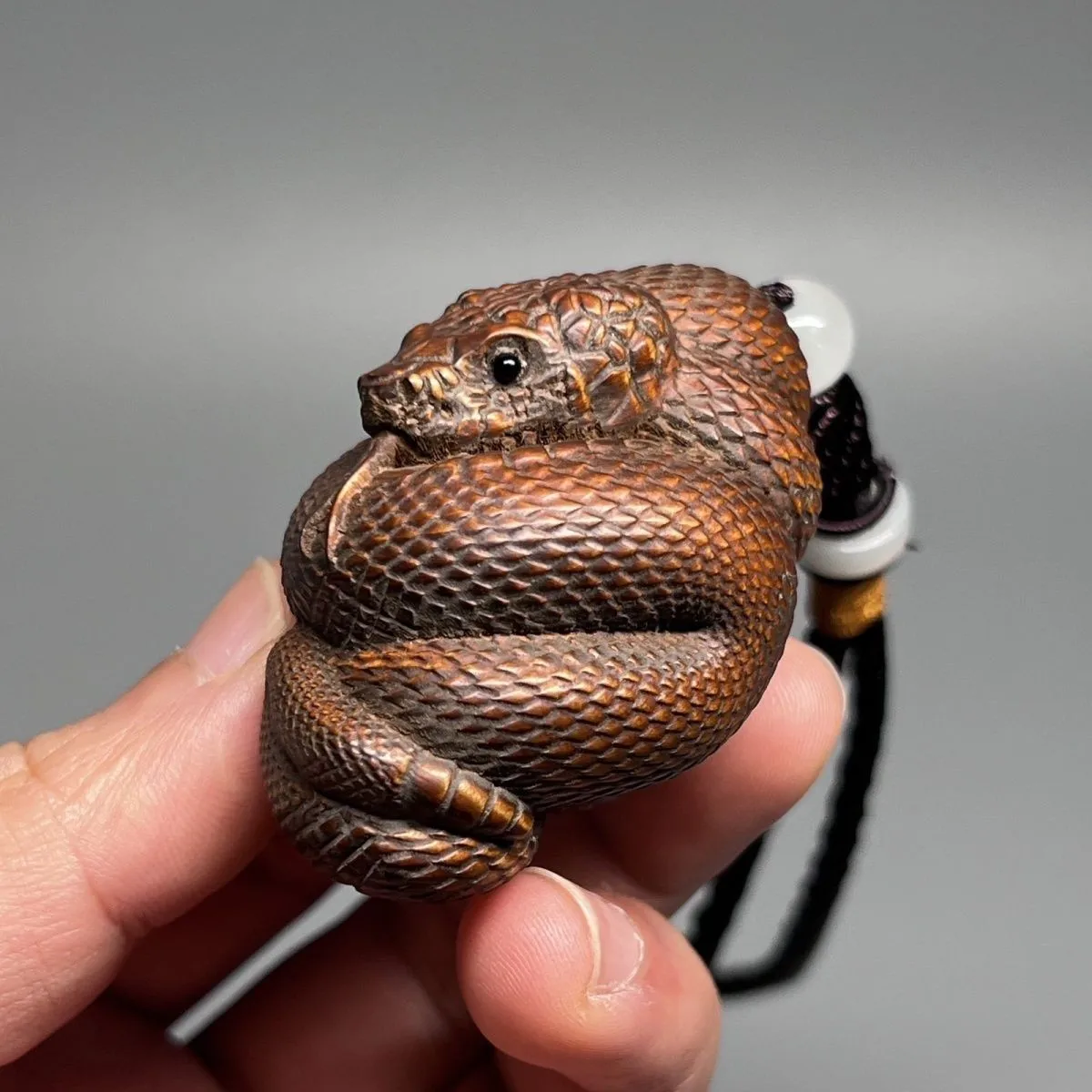 Antique Boxwood Zodiac Snake Pendant Vintage Carving Collectible Heirloom 6cm