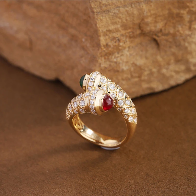 Foydjew French Style Retro Jewelry Red and Green Colored Glaze Rings Medieval Vintage Gold Color Banquet Party Ring For Women