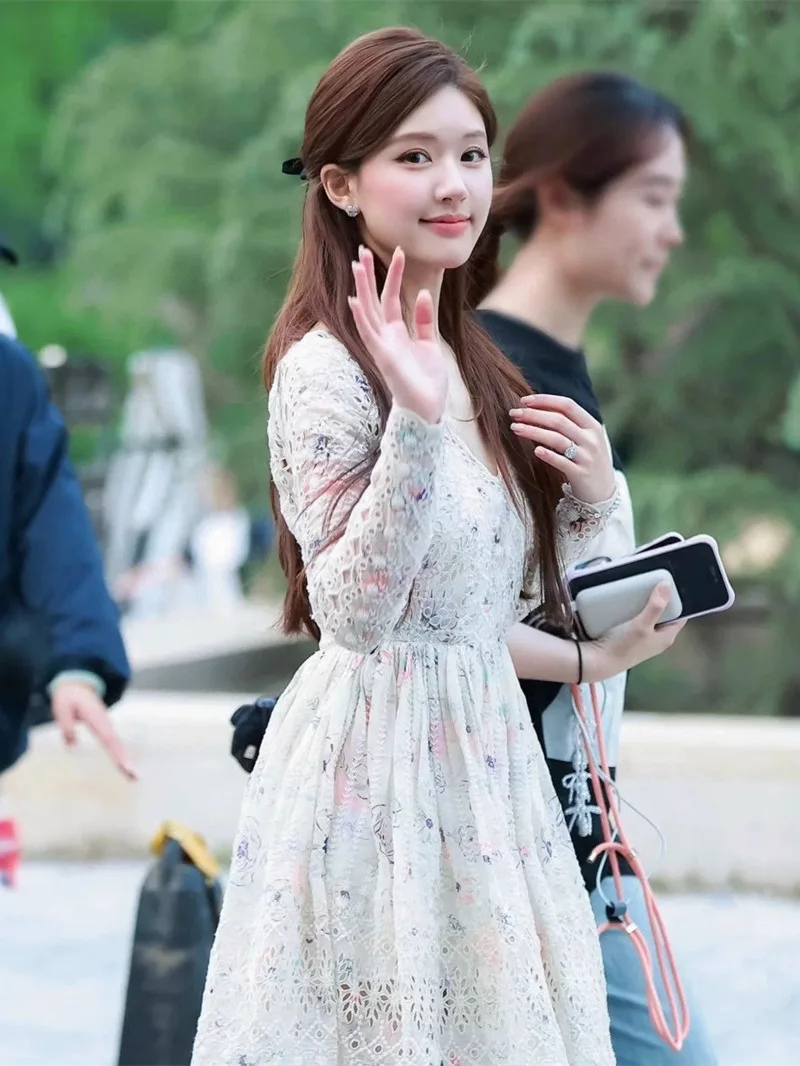 Xu Wo Yaoyan Cosplay Kleid Frühling Sommer Zhao Lusi Gleichen Stil Kleid Stickerei Hohl Druck Süße Nachbar Mädchen Erste Liebe Kleid