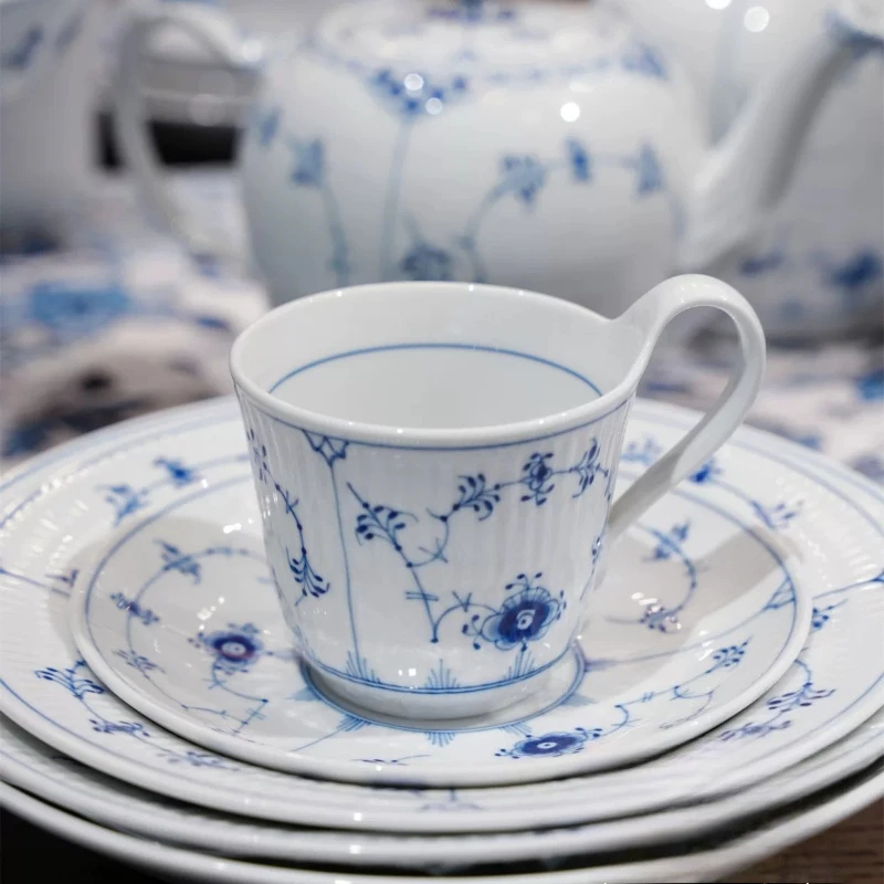 Coffee Cups and Teacups, good things to Share, Highly Recommended