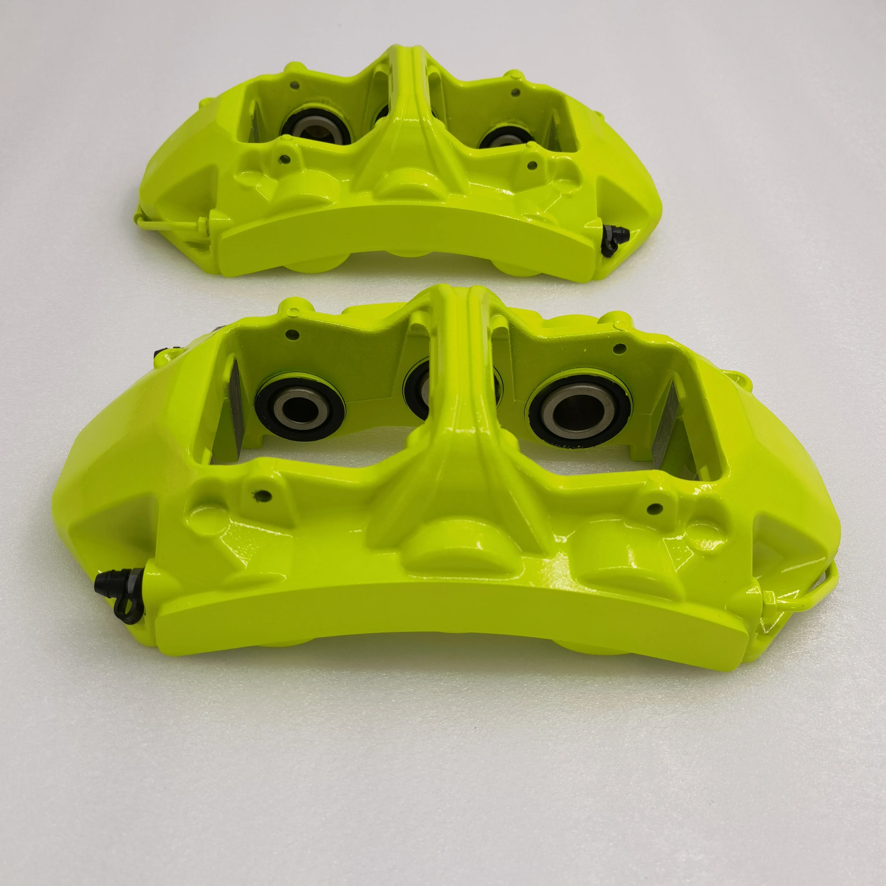 

Комплект тормозных суппортов и дисков Custom Auto (405*34 мм) для 5 различных моделей автомобилей