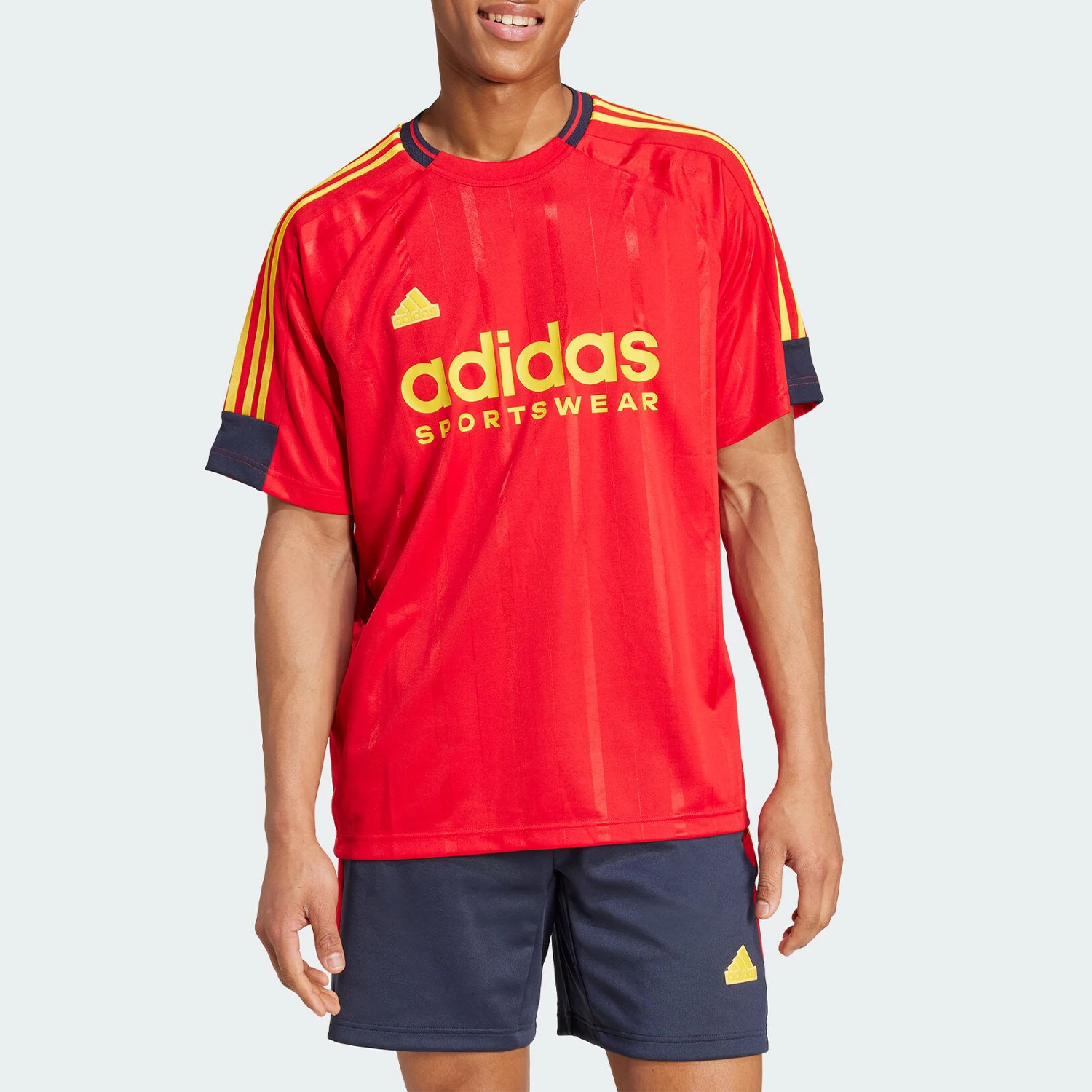 

Adidas подлинная мужская летняя новая спортивная футболка с круглым вырезом и принтом IY4507