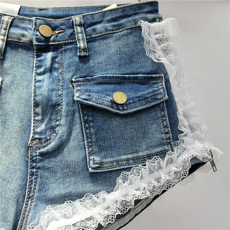 Herbst Neue Vintage-Mode Sexy Mädchen Seite Zipper Spleißen Spitze Mesh Waschen Wasser Alte Denim Shorts Hot Pants Shorts für Frauen