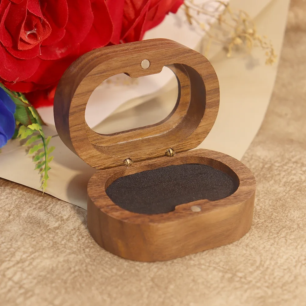 Creative Wooden Finger Ring Box Engagement Ring Mini Wedding Ring Case Luxury Dustproof Couple Rings Holder Wedding