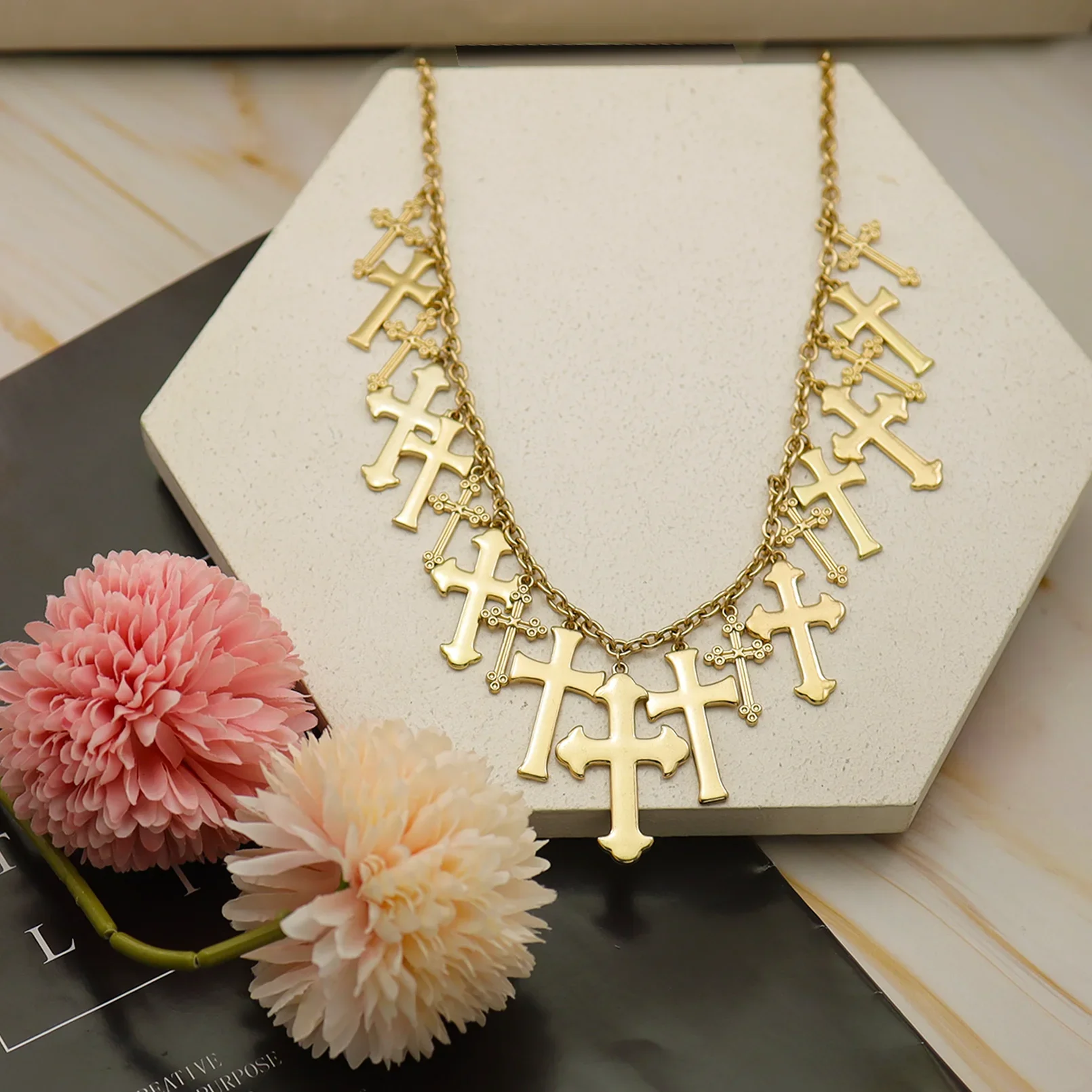 

Classic Fashion Cross Egyptian Ankh Life Symbol Gold Color Pendant Long Chain Necklaces Jewelry For Women Men Gift Accessories