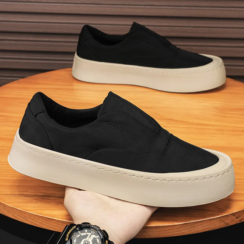 Mens slip on sneakers casual lazy shoes man breathable low top sneakers male casual sports shoe New summer odorless canvas shoes