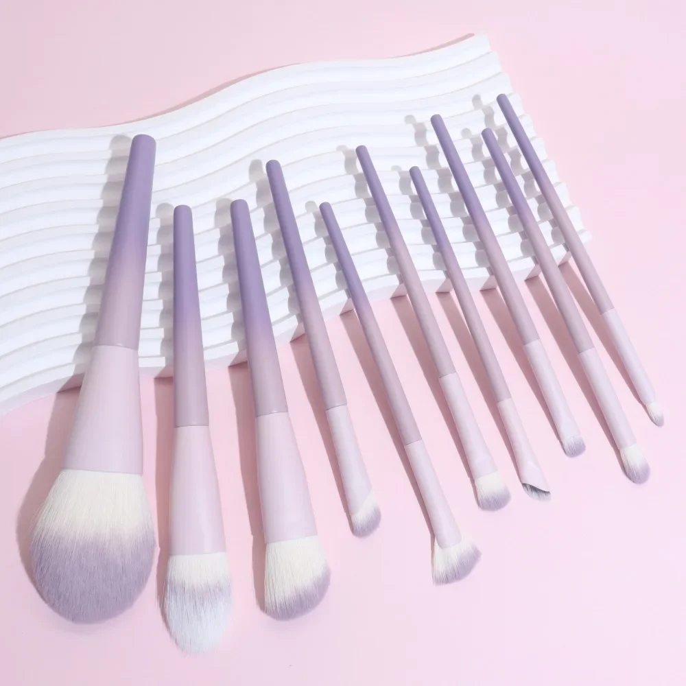 Ensemble de pinceaux de maquillage doux, 10 pièces, violet dégradé pour débutants, manche tout en bois, poils en Nylon, fard à paupières, Blush