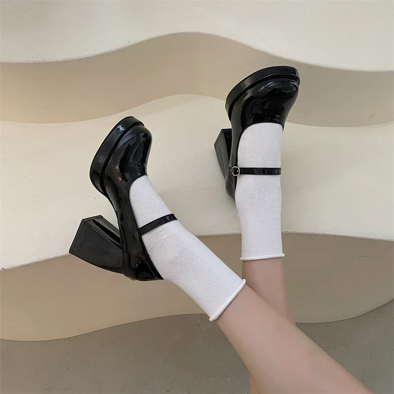 2024Mary Jane Shoes Women Retro British Style Hepburn Black High Heel One Word Buckle Thick Heel Square Head Single Shoes Women