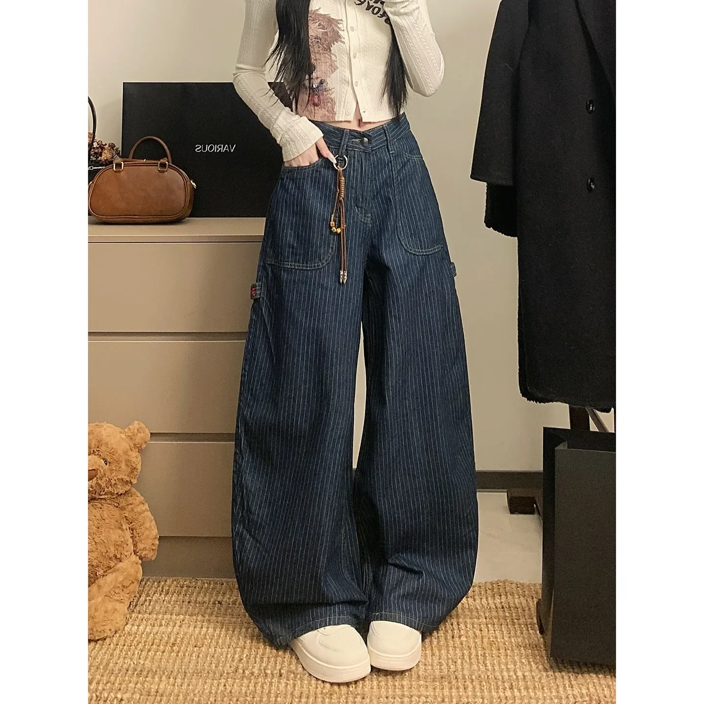 American Washed Denim Pants High Waist Wide Leg Casual Loose Fit Jeans with Pendant Youth Trend Straight Cut Jeans