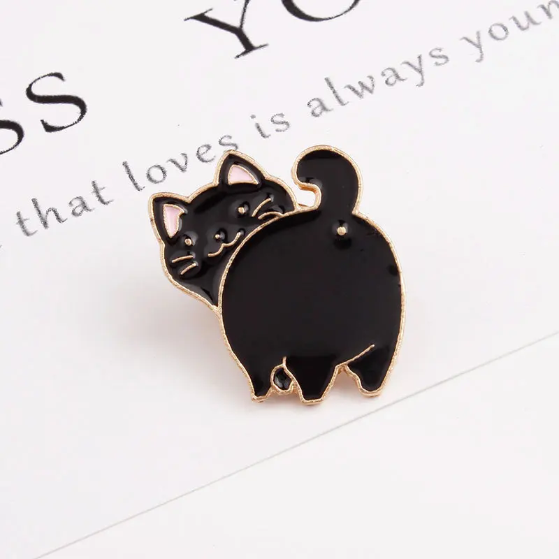 Kawaii Cartoon Cat Metal Brooches Lovers Couple Black Cat White Cat Mini Badges Children Adult Clothing Decoration Pins