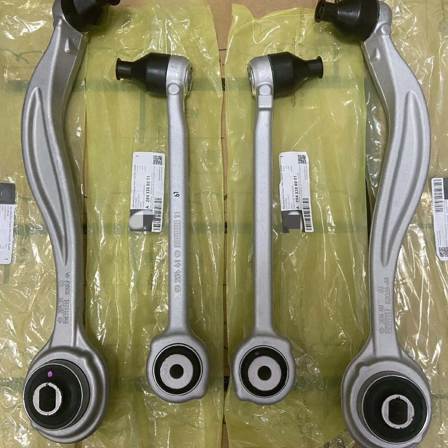 

4X OEM Front control arms For Mercedes-Benz W204 GLK350 GLK220 GLK250 GLK300 280
