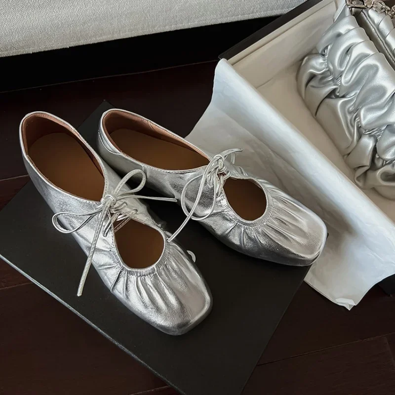 

Spring 2025 New Square Toe Increase Lacing Retro Simple Women Shallow Office Shoes Solid Color Cowhide Women's Mary Jane Shoes