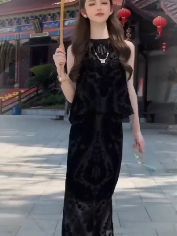 Damski komplet Ele Velvet, okrągły dekolt, spódnica midi Ne Svel, wysoki stan, letni, modny dwuczęściowy garnitur, długie spodnie, kolekcja 2025.