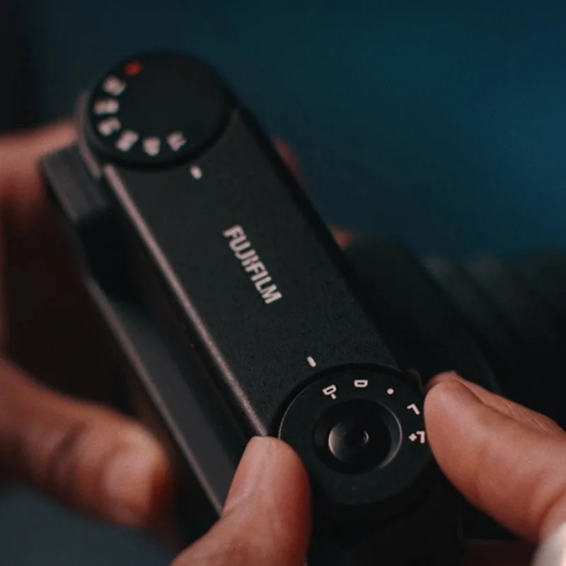 كاميرا Fujifilm Instax Mini 99 الأصلية كاميرات فورية محمولة (ورق صور اختياري 20 / 40 ورقة) لهدية عيد الميلاد   ﻿