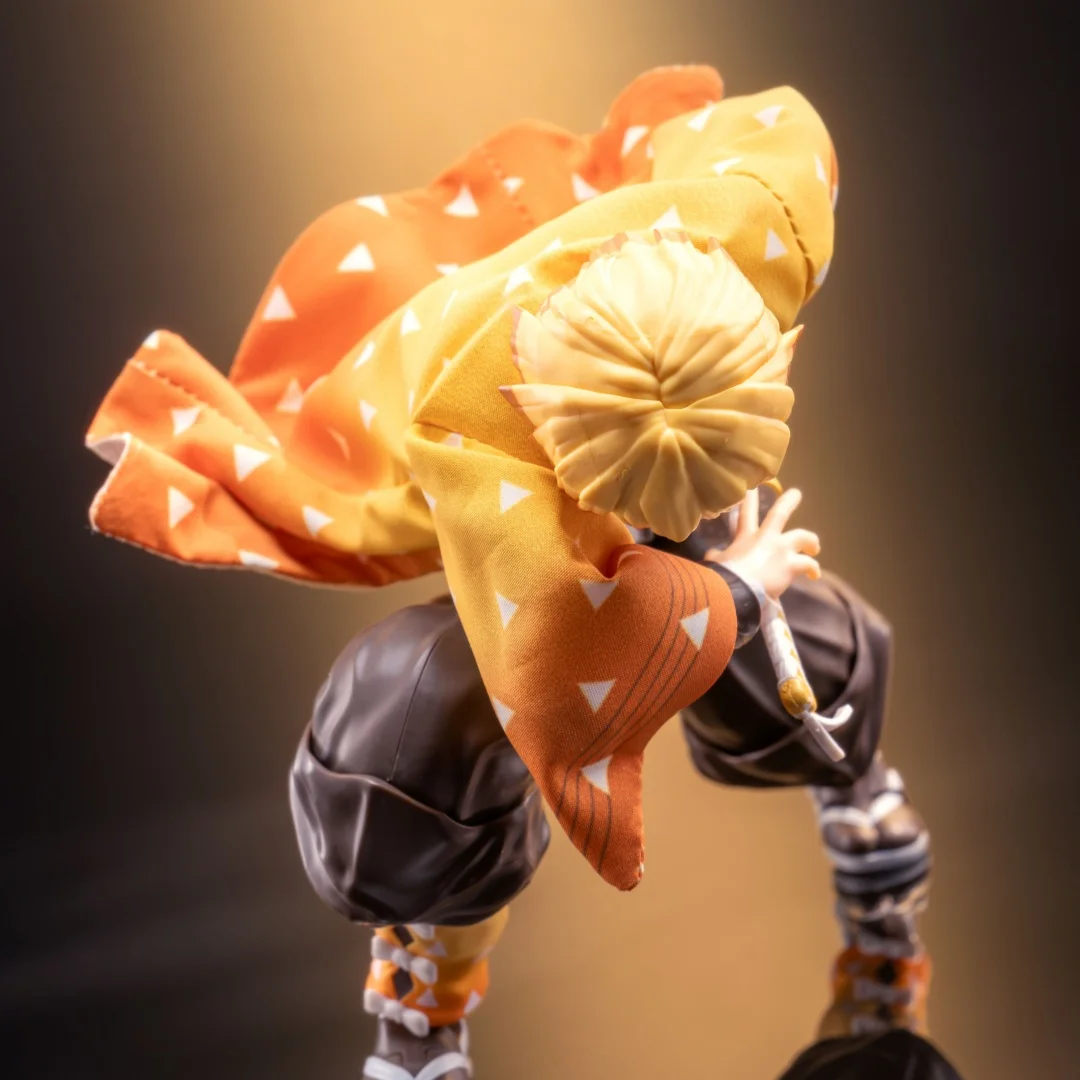 شيطان القاتل Shf أنيمي اليدوية Agatsuma Zenitsu عباءة كيمونو ونسيج الريش المدمج في سلك الحديد مناسبة لعبة 1/12