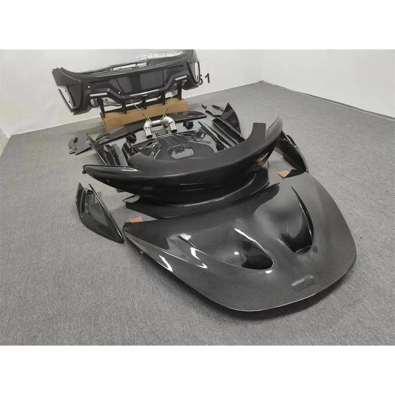 Premium Car Accsori 2015-2018 Upgr 600LT Style Dry Carbon Fiber Engine Hood Front And Rear Bumper Side Skirt Body