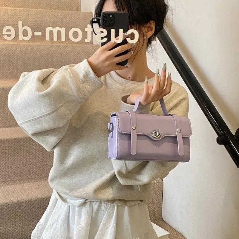 

New Model Women Underarm Bag Pillow Crossbody Purse For School Campus Cute Use