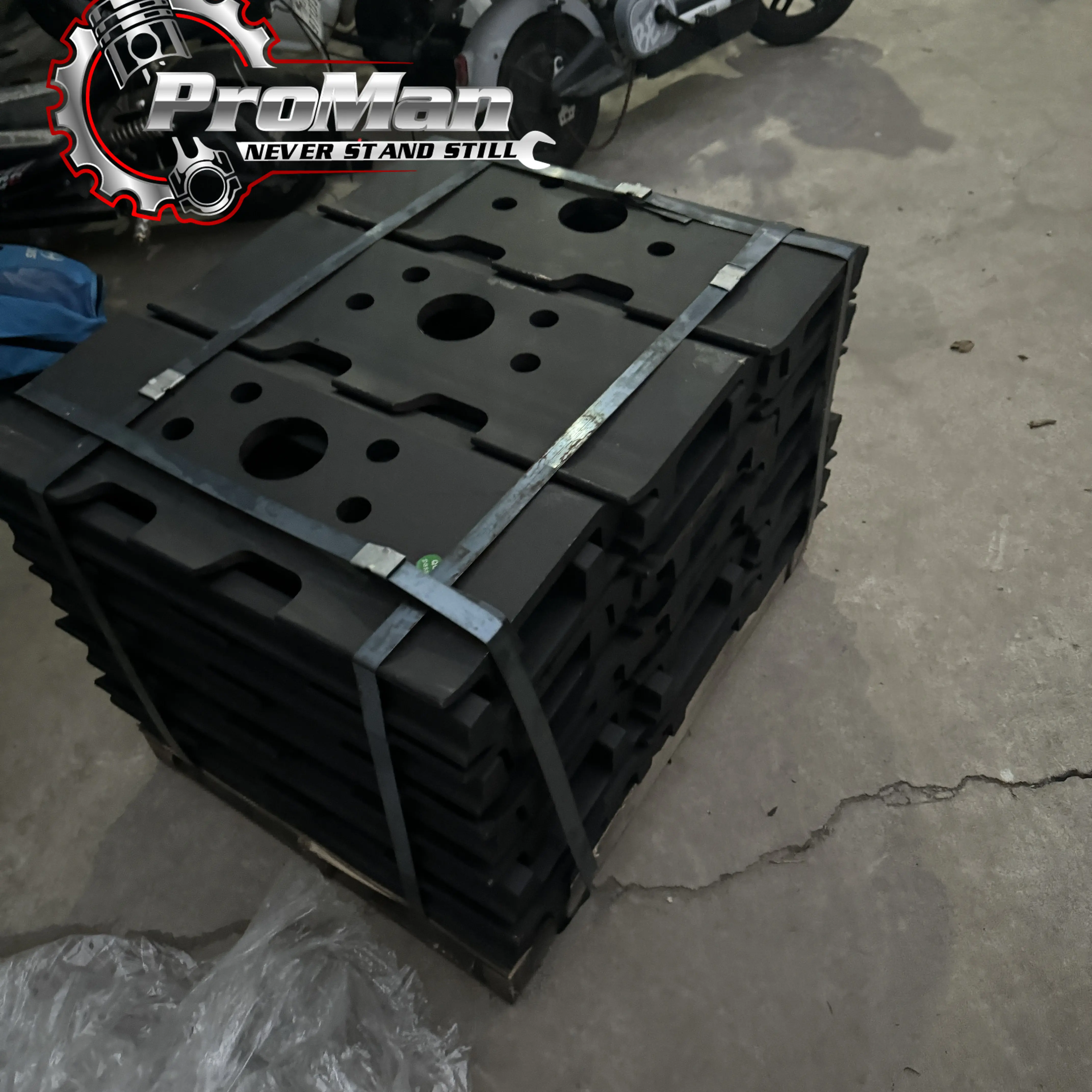 381-4090 381-4095 381X102X42 384-2978 384-3018 Placa de pista aplicable a tractores TRACK-TYPE D10T2 D10 D10T