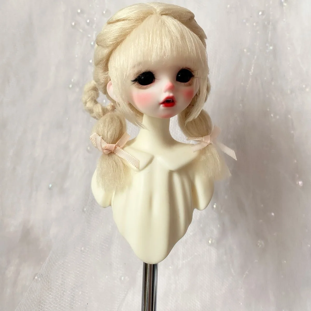 

1/8 1/6 BJD Doll Hair, OB11 Light Gold High Braid Bangs Wigs