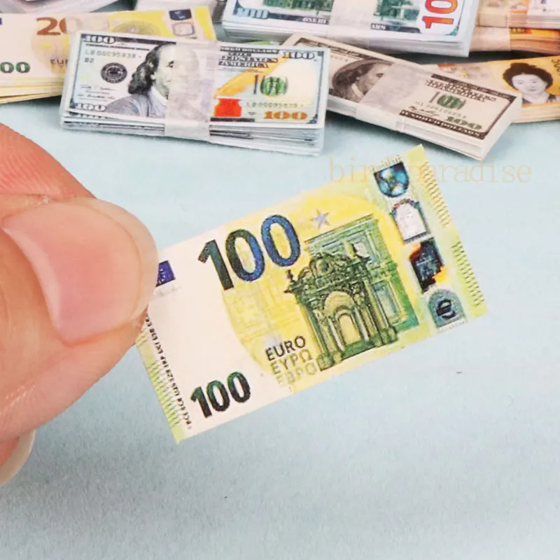 Miniatur Artikel Mini Dollar Euro Koreanische Gewonnen Geld Banknoten Modell für Barbie Puppe Ob11 1/6 1/12 Action Figure Puppen Zubehör