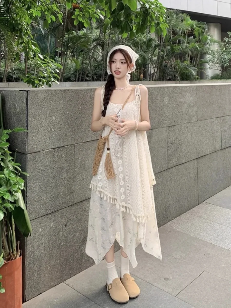 فستان صيفي دانتيل مزهر بياقة هالتر للنساء، فستان ميدي بخصر عالٍ وقصة A-line بتصميم كلاسيكي، بدون أكمام، مناسب للعمل والمناسبات