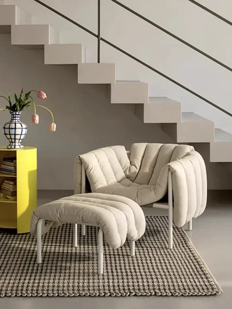 A Modern Minimalist Italian Minimalist Bread Armrest Couch Living Room Balcony Single Leisure Chair Blogger Puffy Recliner