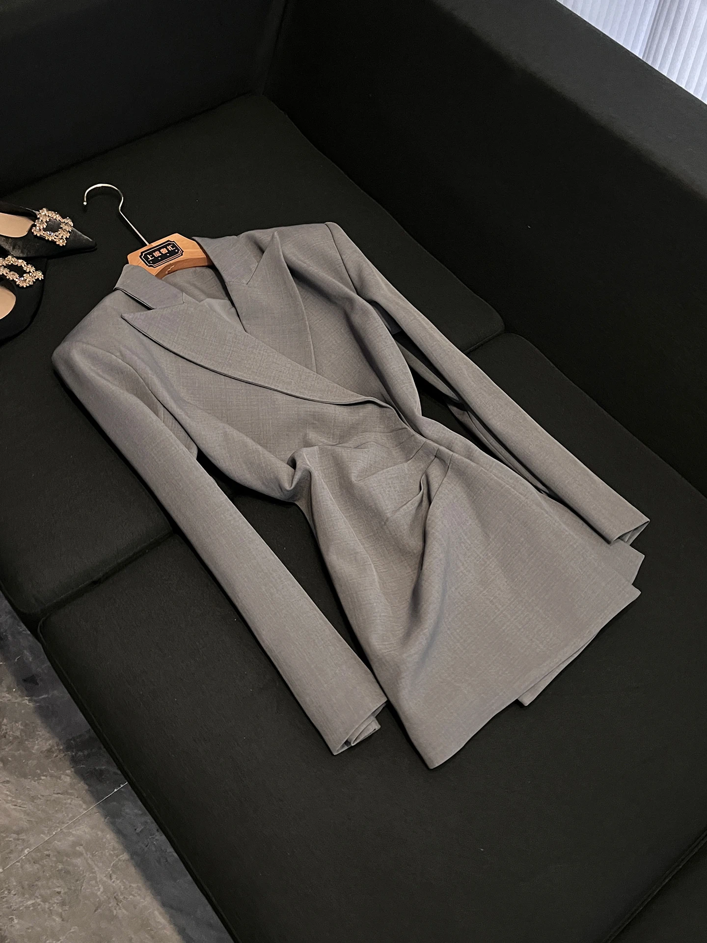 

Gray Suit Dress Women's Waist-Cinching Slimming Midi-Length Office Wear Elegant Style Long Sleeve Polyester Fiber P329