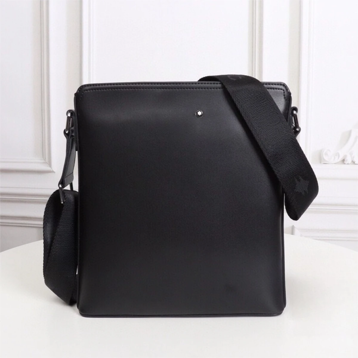 

Mens Leather Crossbody Bag Black Fashion Business Casual Messenger Bag Luxury Classic Design Single Shoulder Bag
