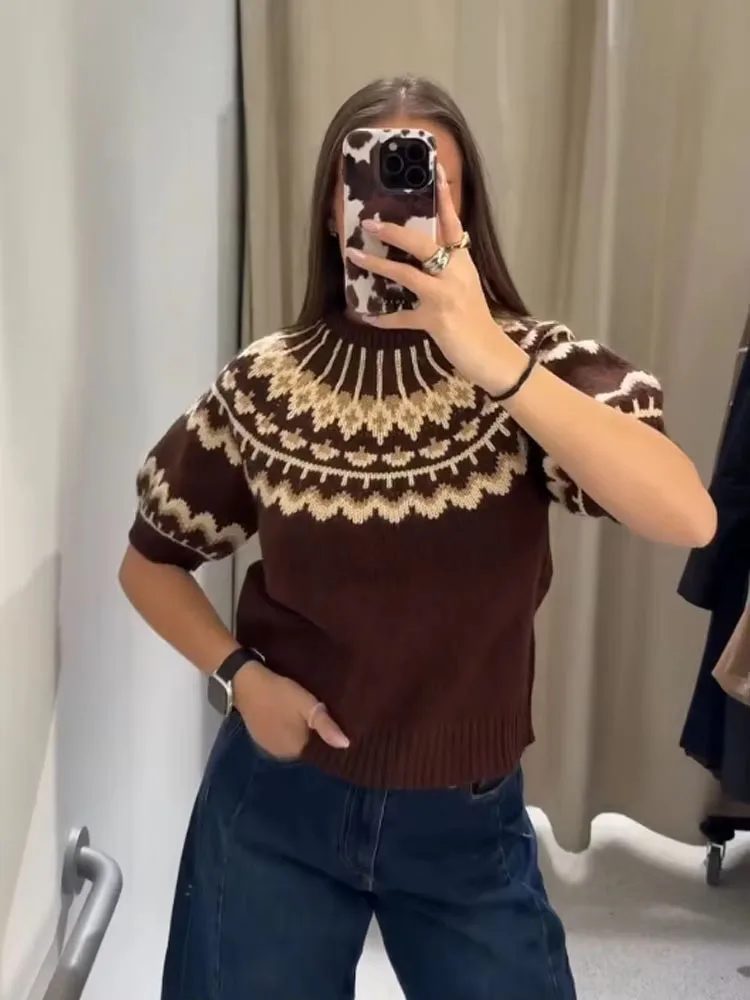 

HH Woman Fashion Winter Round Neck Jacquard Short Sleeves Knitted Sweater Female Casual Slim Fit Street Style Sweater Pullover