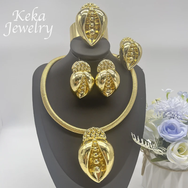 Fashion Jewelry Set Gold Plating Dubai England Necklace Bracelet Delicacy Earring Pendant Gold Plating Sets For Wedding Party