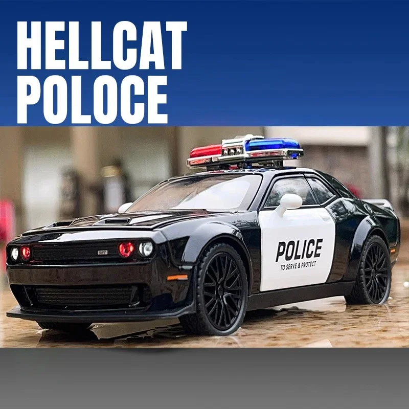 1:24 American Police Vehicle Dodge Challenger SRT Hellcat Alloy Metal Diecast Model Car Sound & Light Children Toy Gifts For Boy